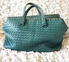 Bottega Veneta — Boston — Handbag — resale