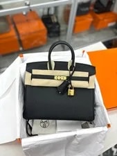 Noir — Hermes Birkin 25 89 Togo Without Receipts. — Handbag — resale