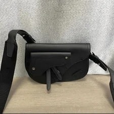 Dior — Dior Saddle Grain Crossbody Chest - Excellent #9EW9TZ — Handbag — resale