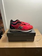 New Balance — NEW Balance M990PL3 — Sneaker — resale