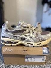 Asics — Size 11 - Asics Gel Kayano 14 /Super Deal — Sneaker — resale
