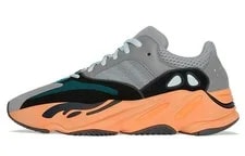 Yeezy — Yeezy Boost 700 Adidas Originals 'Wash ' — Sneaker — resale
