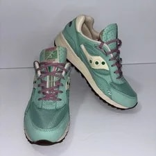 Saucony — Saucony 6000 Earth Citizen Low Top — Sneaker — resale