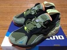 Mizuno — Mizuno 7.0US Wave Rider 1 24Karats Mita JPN Limited Edition Collaborati — Sneaker — resale