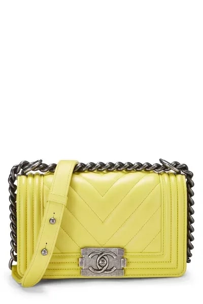 Chanel — Chevron Boy Bag Small — Handbag — resale