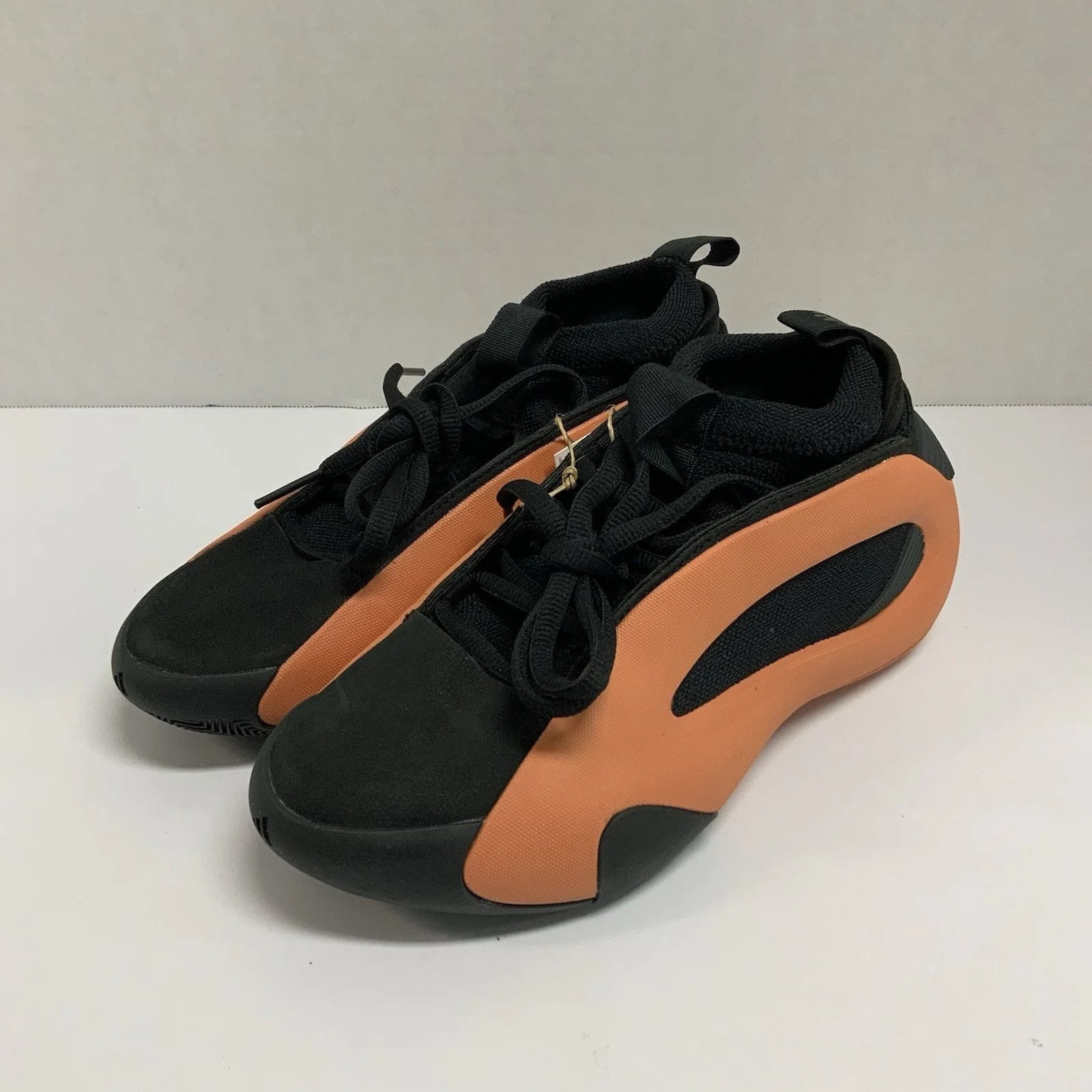 Adidas — Adidas Harden Vol 8 Sculpt IE2694 Size 5 Basketball — Sneaker — resale