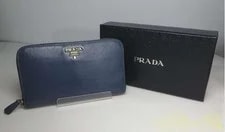 Prada — Prada Long Wallet 1M0506 — Handbag — resale