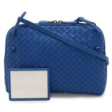 Bottega Veneta — Bottega Veneta Nodini Pouch Crossbody 2453 — Handbag — resale