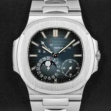 Patek Philippe — Patek Philippe Nautilus Blue Adult - 5712-1A-001 — Watch — resale