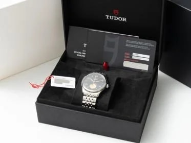 Tudor — Tudor 1926 Black Luna Moonphase Box Papers Warranty — Watch — resale