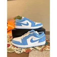 Jordan — Size 12 - Jordan 1 Low SE Legend University FZ2138 114 — Sneaker — resale