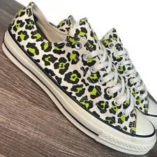 Converse — Converse Chuck 70 Ox Low Archive Neon Leopard Print Shoes (164410C) M 10/ W 12 — Sneaker — resale