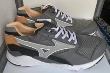 Mizuno — Mizuno 9.5US Mondo Control II Bisonte JPN Limited Edition Collaboration — Sneaker — resale