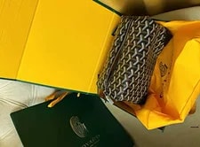 Goyard — Goyard Zip Toiletry W/ Original Box & Dust — Handbag — resale