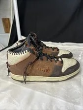Nike — Nike Dunk High Bodega Legend Fauna — Sneaker — resale