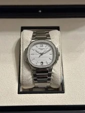 Patek Philippe — Patek Philippe Nautilus 7118/1200A-010 '' Stainless Steel Silver Dial Full — Watch — resale