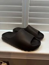 Yeezy — ys-01 Yeezy Slides — Sneaker — resale