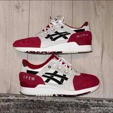 Asics — Asics Gel Lyte III “ Koi” in Condition. — Sneaker — resale