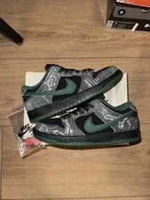 Nike SB — Nike SB Dunk Low There Skateboards 6M/7.5W — Sneaker — resale