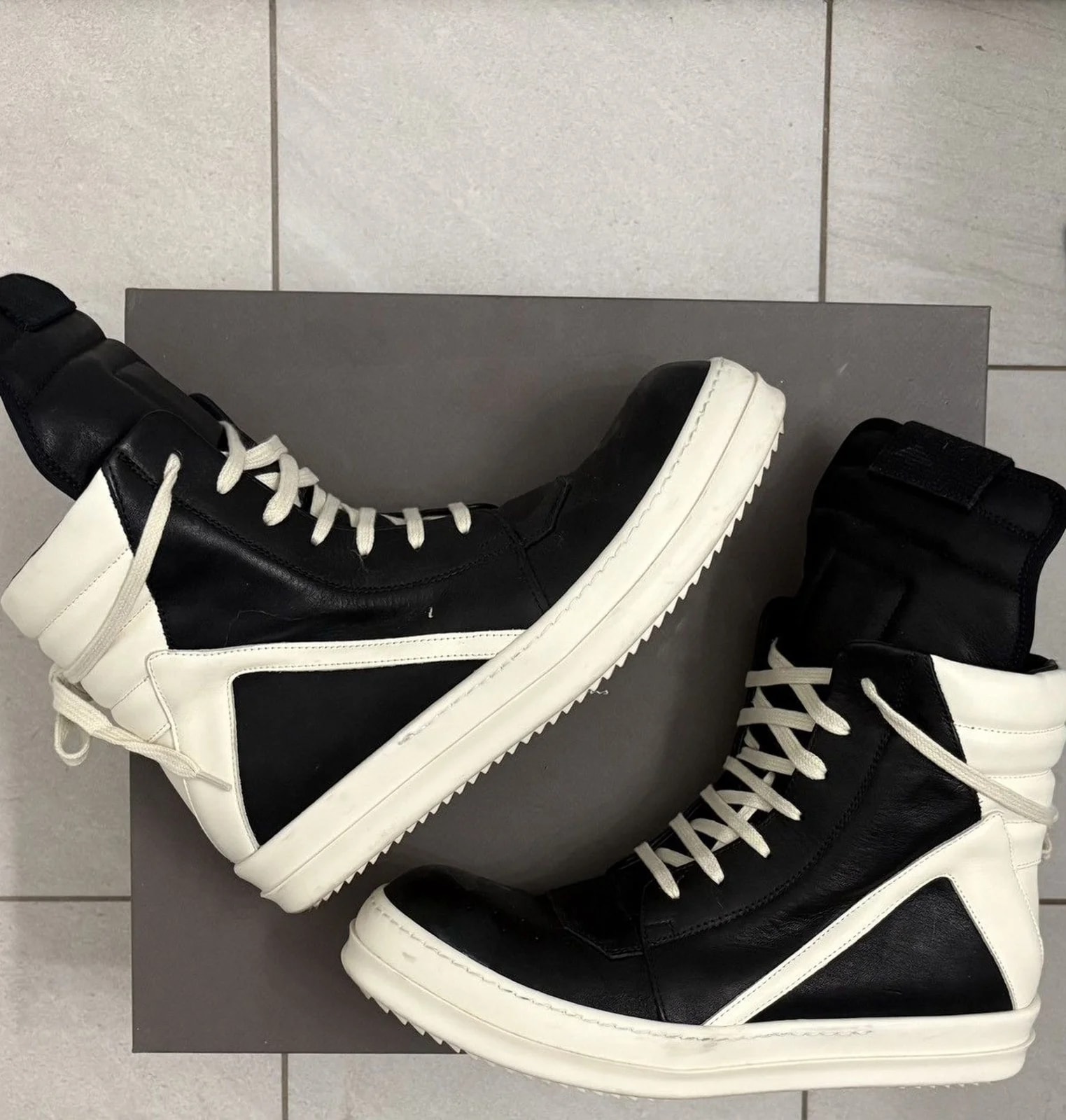 Rick Owens — Rick Owens Lido Geobasket Milk — Sneaker — resale