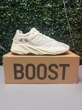 Yeezy — Yeezy Boost 700 "Analog" Size 13 Preowned — Sneaker — resale