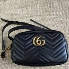 Gucci — Gucci GG Marmont Chevron Zip Crossbody Chain Strap — Handbag — resale