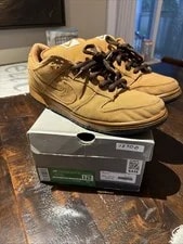 Nike SB — Nike SB Dunk Low Pro SB “Carhartt” — Sneaker — resale