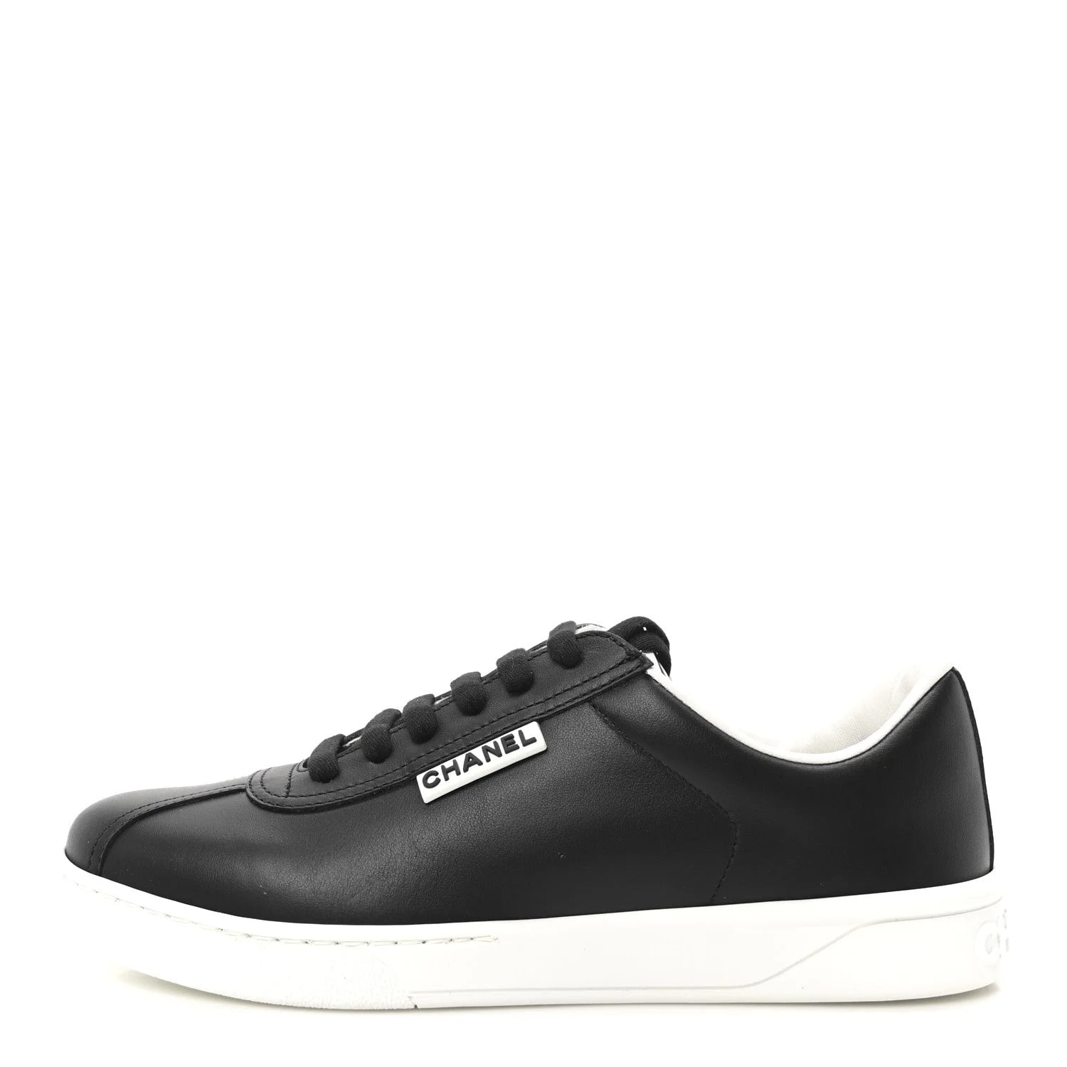 Chanel — CC Uniform 36.5 — Sneaker — resale