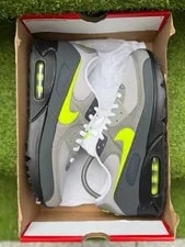 Nike — Nike Air Max 90 Neon US9.5 Shoes ’s -010 — Sneaker — resale
