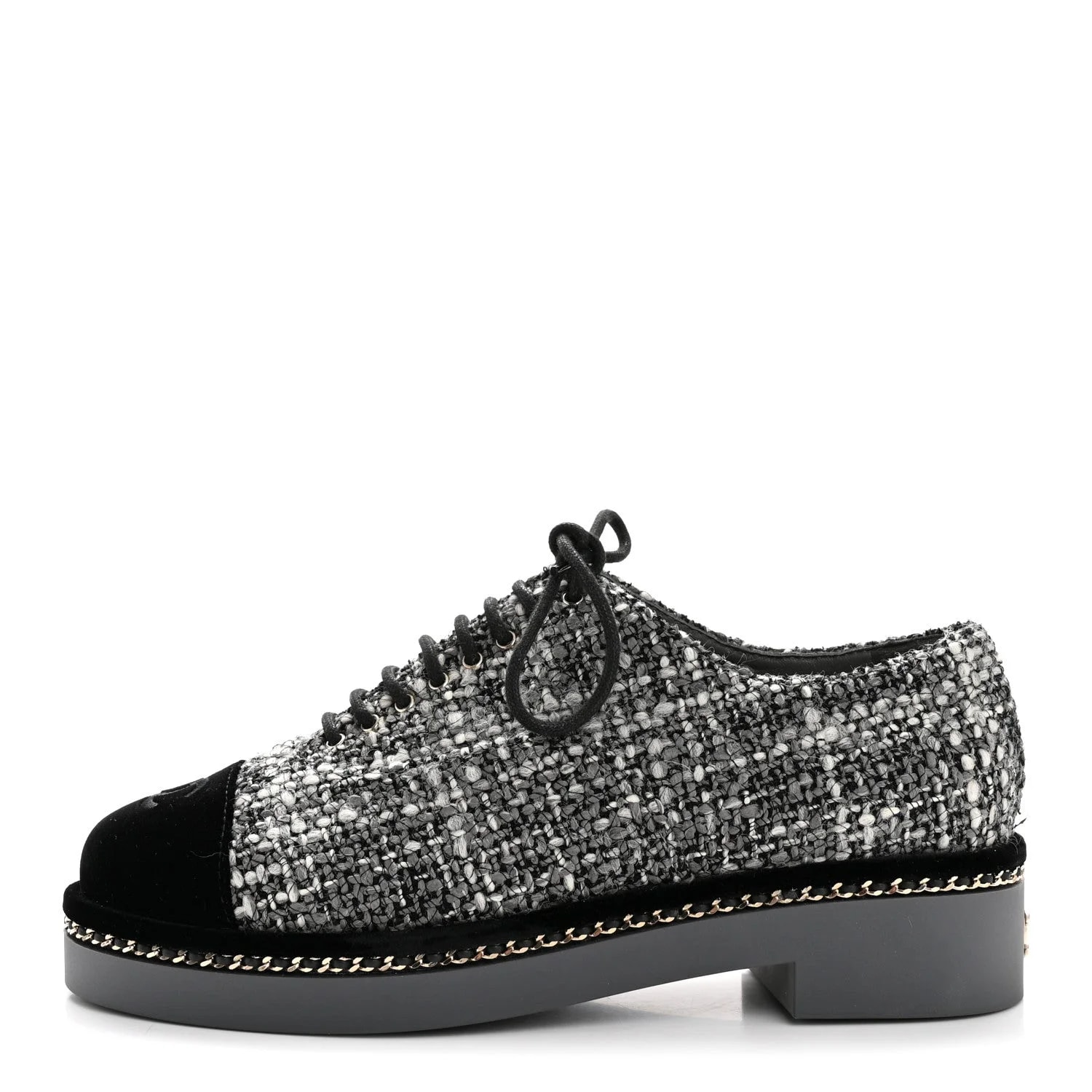 Chanel — CC Lace Up Oxfords 38.5 — Designer Shoe — resale
