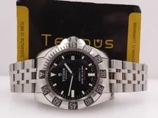 Tudor — Tudor Hydronaut II 20040 41MM With Papers Carbon Black Dial Automatic — Watch — resale