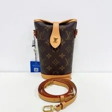 Louis Vuitton — Louis Vuitton Fold Me Crossbody — Handbag — resale