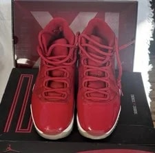 Jordan — Jordan Air 11 Retro High Win Like '96 Gym 2017 378037-623 — Sneaker — resale