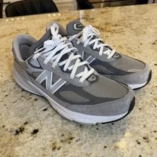 New Balance — New Balance 990v6 MiUSA — Sneaker — resale