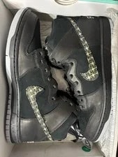 Nike SB — Size 10 - Bar X Nike SB Zoom Dunk Pro High — Sneaker — resale