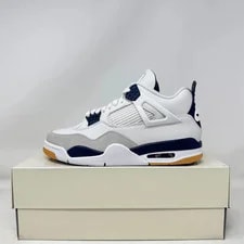 Jordan — Jordan 4 Retro SB DR5415-100 — Sneaker — resale