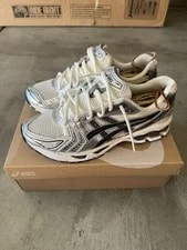 Asics — Asics Gel Kayano 14 Size 10 With Box — Sneaker — resale
