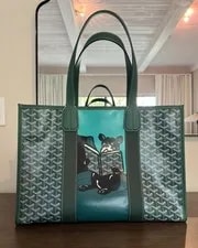 Goyard — Authentic Excellent Goyard Villette Printed Dog Motif — Handbag — resale