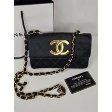 Chanel — Chanel Quilted Flap 1980's Chain CC — Handbag — resale