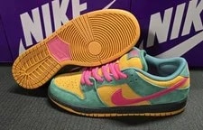 Nike SB — Nike SB Dunk Low Pro ' ' Size 10M (HQ1625 301) IN Hand 🔥 — Sneaker — resale