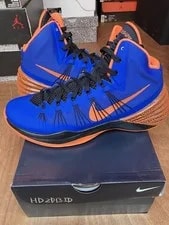 Nike — Nike iD Hyperdunk 2013 630845-992 With Box Us9 — Sneaker — resale
