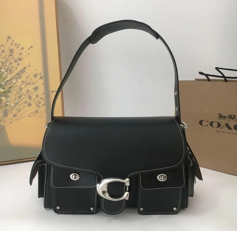 Coach Cargo Turn-Lock Soft Tabby black — Designer Shoe — resale