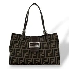Fendi — Fendi Mamma Baguette Mini Logo Engrav — Handbag — resale