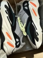 Yeezy — (Dead Stock)Yeezy Boost 700 V1 — Sneaker — resale