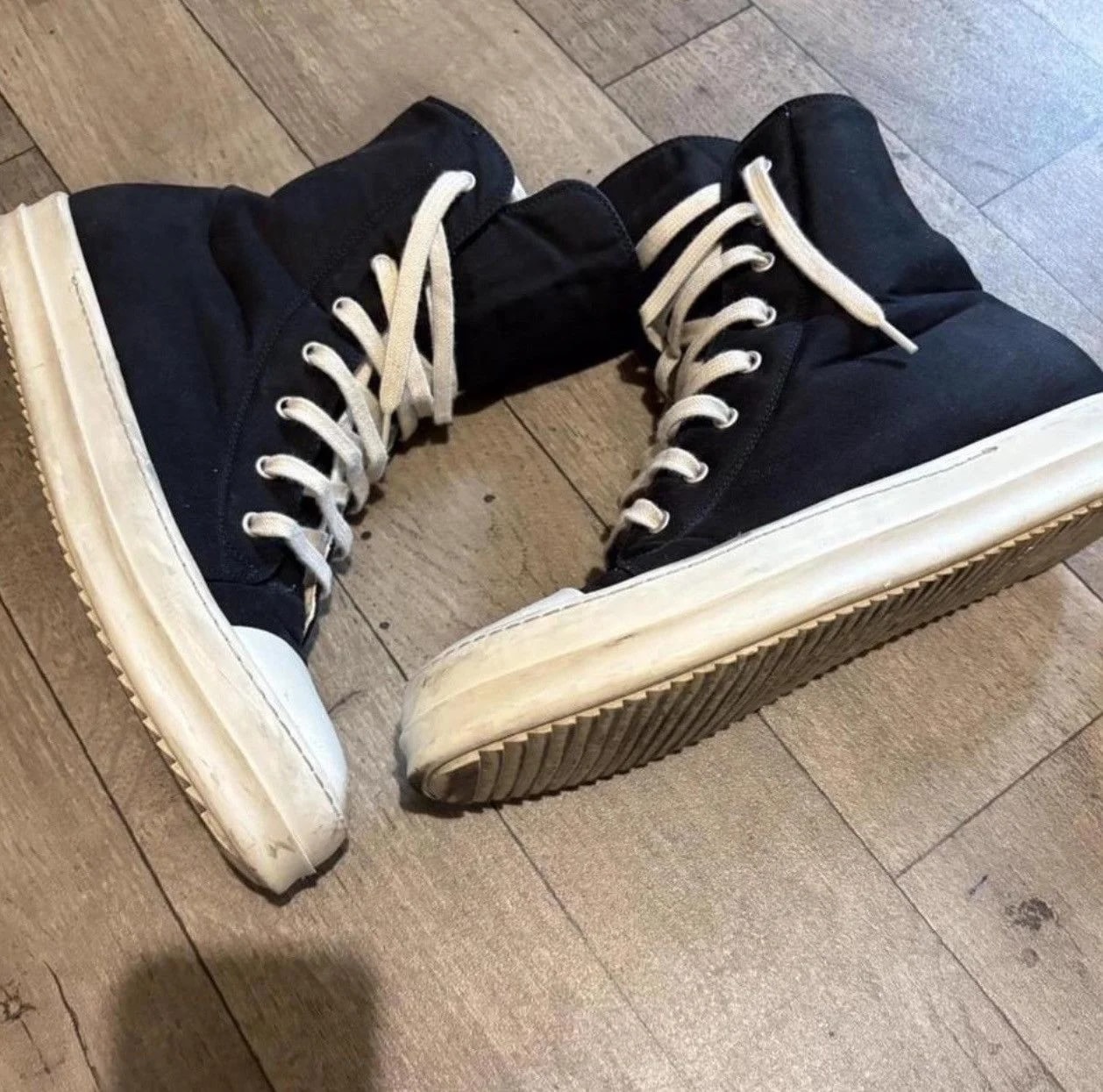 Rick Owens — Rick Owens High Tops — Sneaker — resale