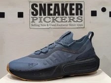 Under Armour — Under Armour Hovr 4 Reflect - Size: 11 - 3027672 418 - Nu — Sneaker — resale