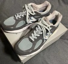 New Balance — 9.5US New Balance Kith 990V3 990 — Sneaker — resale