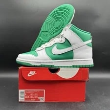Nike — Nike Dunk High Stadium — Sneaker — resale