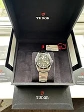 Tudor — Tudor Black Bay 72930N Dec 2023 With Receipt — Watch — resale