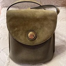 Fendi — Fendi Mini 17x17.5x10.5cm With Damages — Handbag — resale